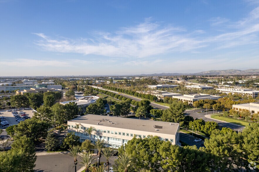 More Photos Of 1 Venture, Irvine Office For Lease