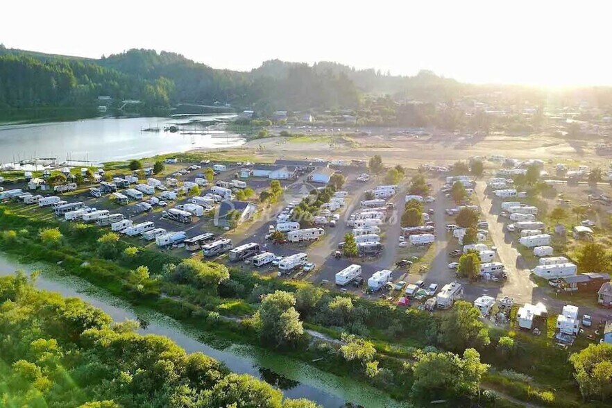 More Photos Of 1505 N Lake Rd, Lakeside Trailer Camper Park For Sale
