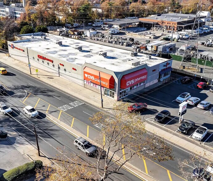 Primary Photo Of 1220-1274 Peninsula Blvd, Hewlett Drugstore For Lease