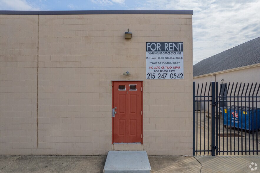 More Photos Of 2001-2023 S 29th St, Philadelphia Warehouse For Sale