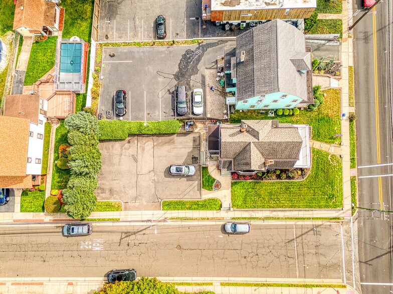 More Photos Of 173 N Main St, Milltown Storefront Retail Residential For Sale