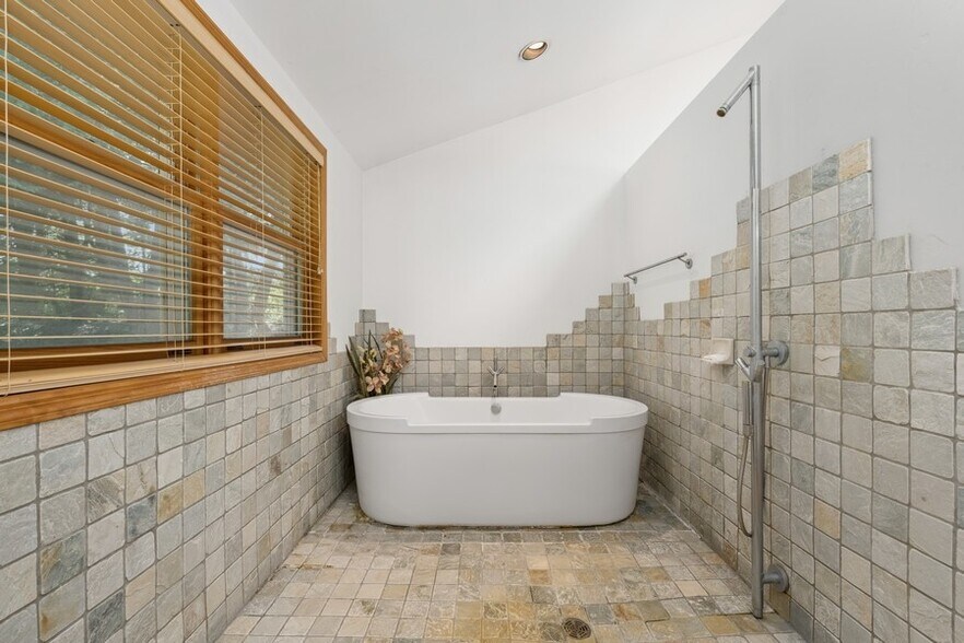 More Photos Of W1800 County Road B, Genoa City Specialty For Sale