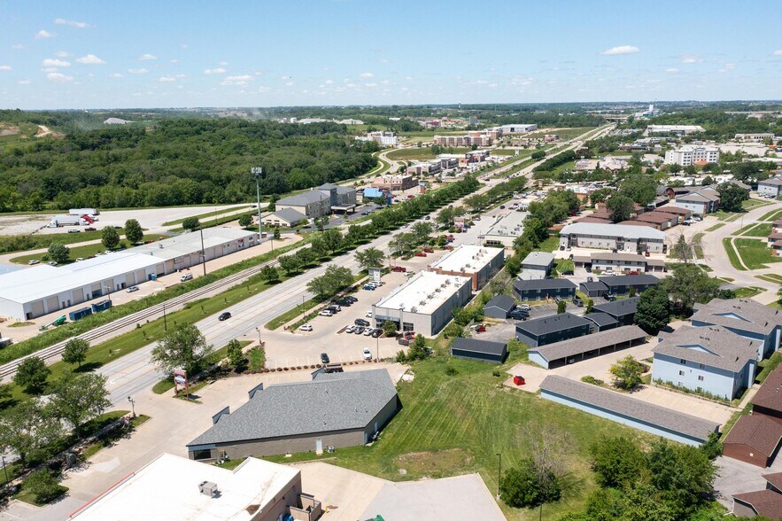 More Photos Of 2411 2nd St, Coralville Unknown For Sale
