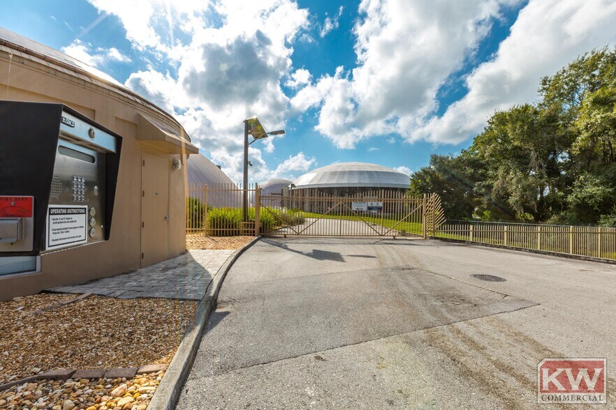 More Photos Of 8331 Estate 33 Rd N, Lakeland Warehouse For Sale