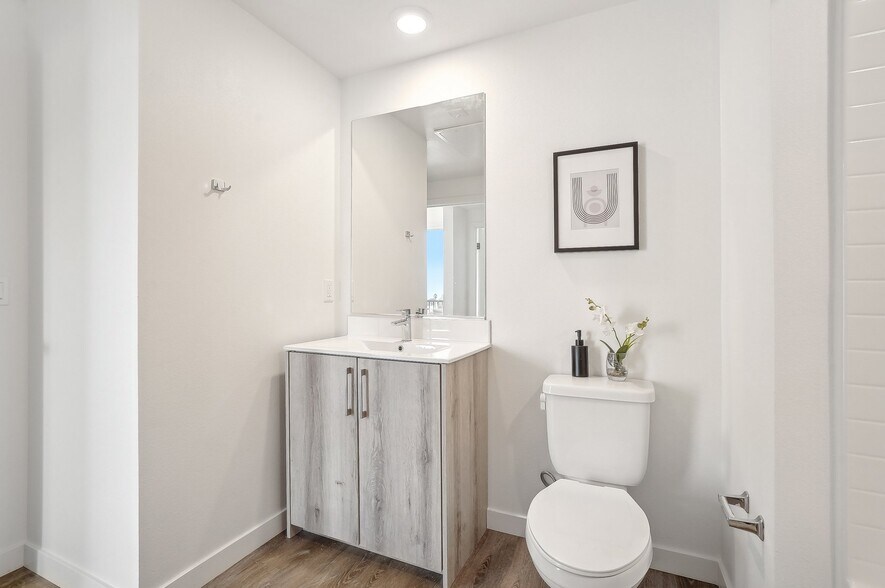 More Photos Of 222 N Alvarado St, Los Angeles Apartments For Sale