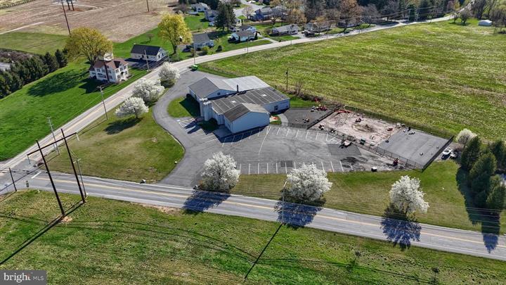 More Photos Of 1963 Oberlin Rd, Harrisburg Warehouse For Sale