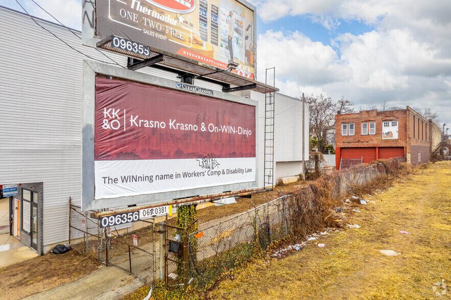 More Photos Of 6225 Germantown Ave, Philadelphia Light Manufacturing For Sale