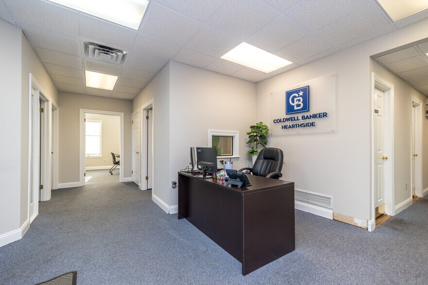 More Photos Of 600 E Main St, Lansdale Office Residential For Sale