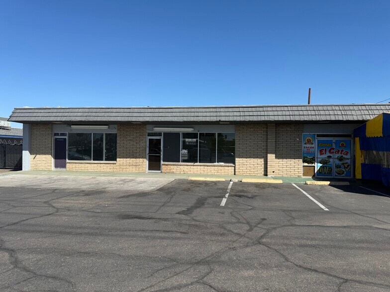 More Photos Of 5138 W Camelback Rd, Glendale Freestanding For Lease