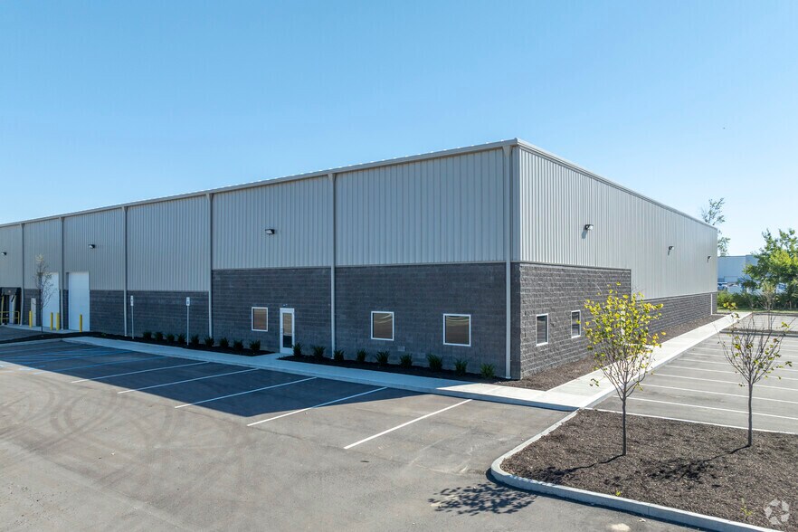 Primary Photo Of 808 Post Rd, Indianapolis Warehouse For Sale