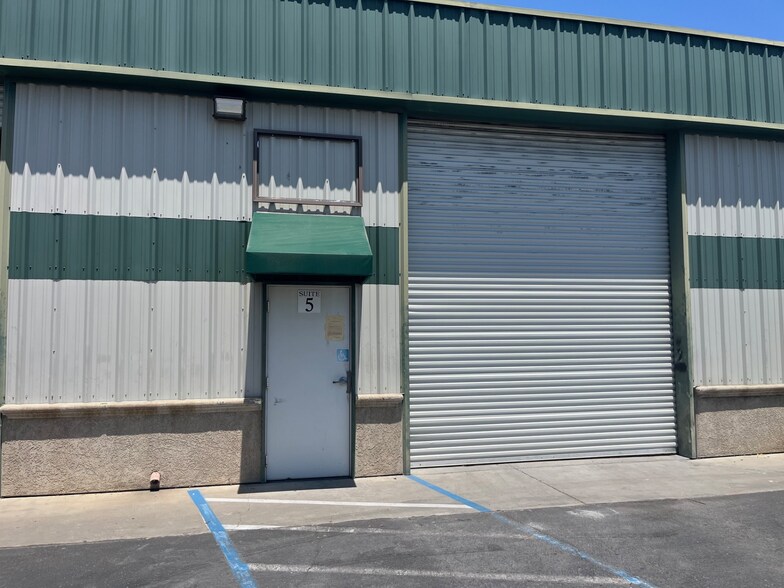 More Photos Of 2200 Rockefeller Dr, Ceres Warehouse For Lease