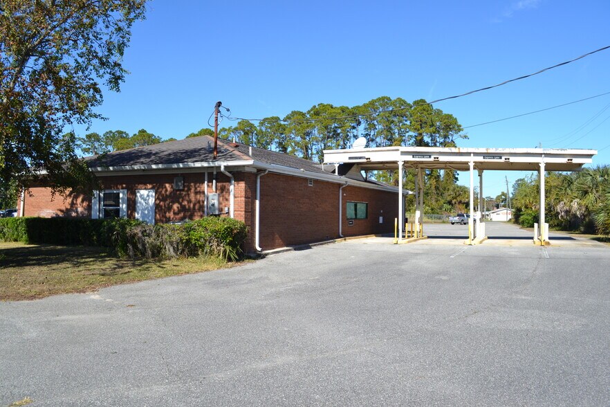 More Photos Of Us 17 @ U.S. 17 & SR. 100, East Palatka Unknown For Lease