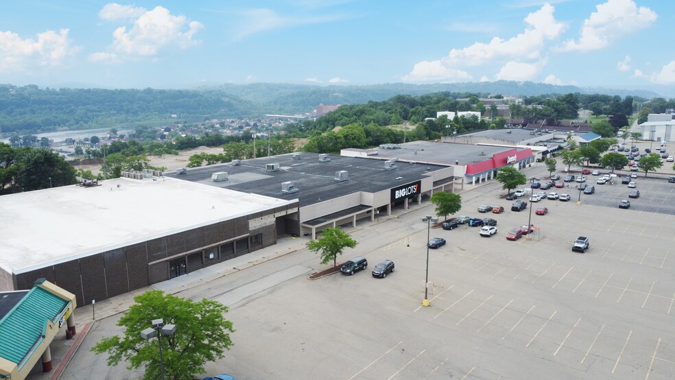 More Photos Of 1732-1862 Freeport Rd, Natrona Heights Storefront Retail Office For Sale
