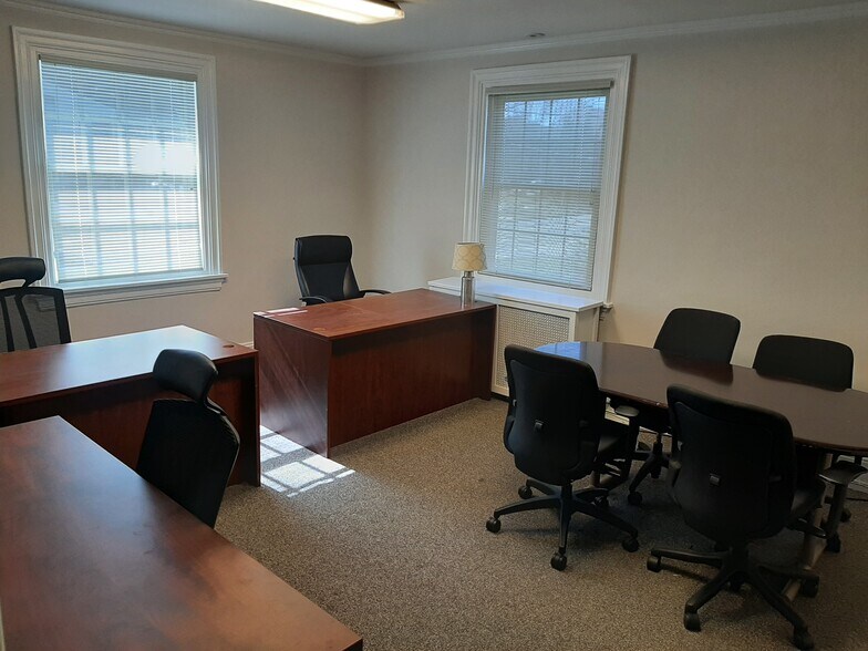 More Photos Of 531 E Lancaster Ave, Wayne Office Residential For Lease