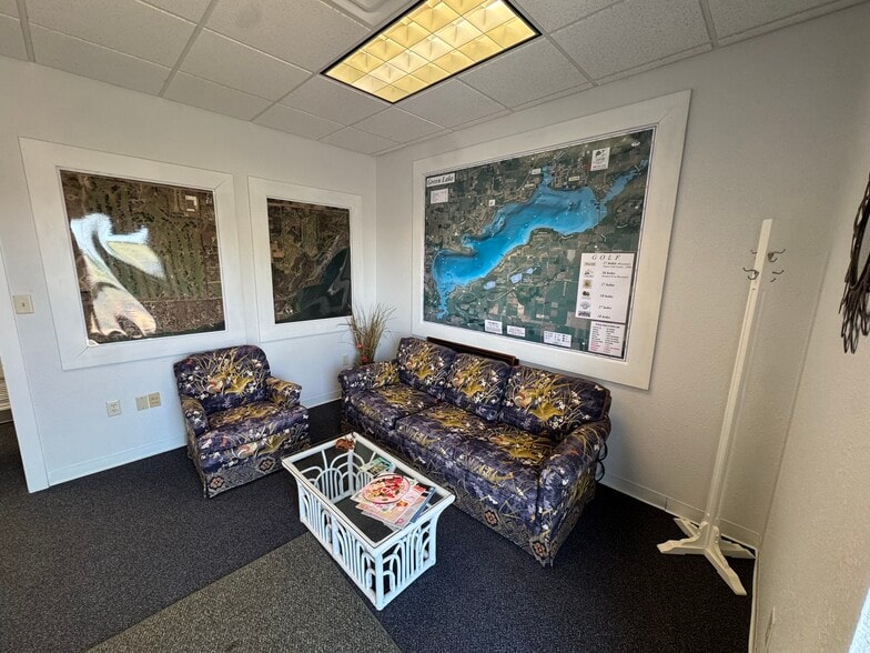 More Photos Of 745 South St, Green Lake Warehouse For Sale