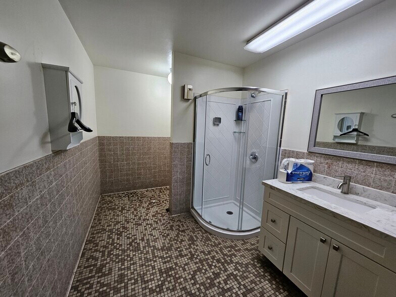 More Photos Of 12366 Firestone Blvd, Norwalk Medical For Sale