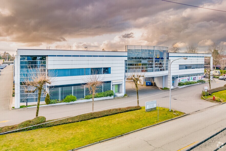 More Photos Of 3771 Jacombs Rd, Richmond Warehouse For Lease