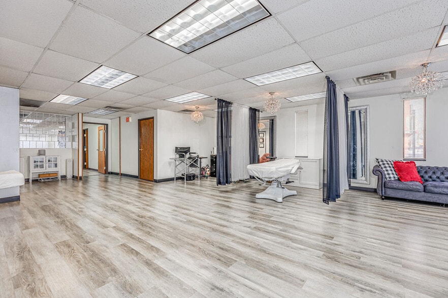 More Photos Of 831 Michigan Ave, Sheboygan Skilled Nursing Facility For Sale