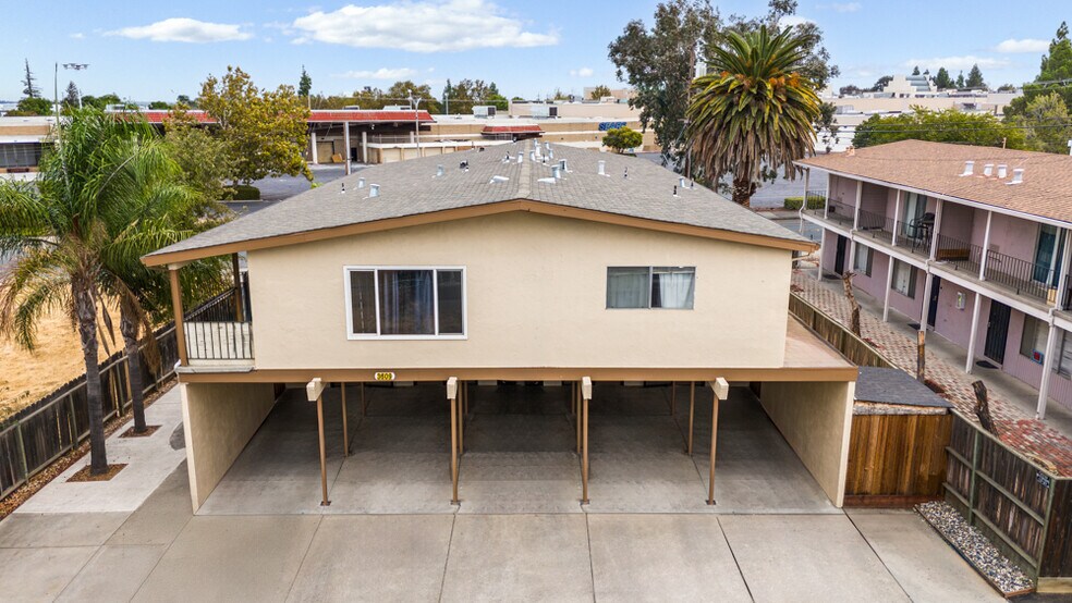 More Photos Of 3609 Fairview Dr, Antioch Apartments For Sale