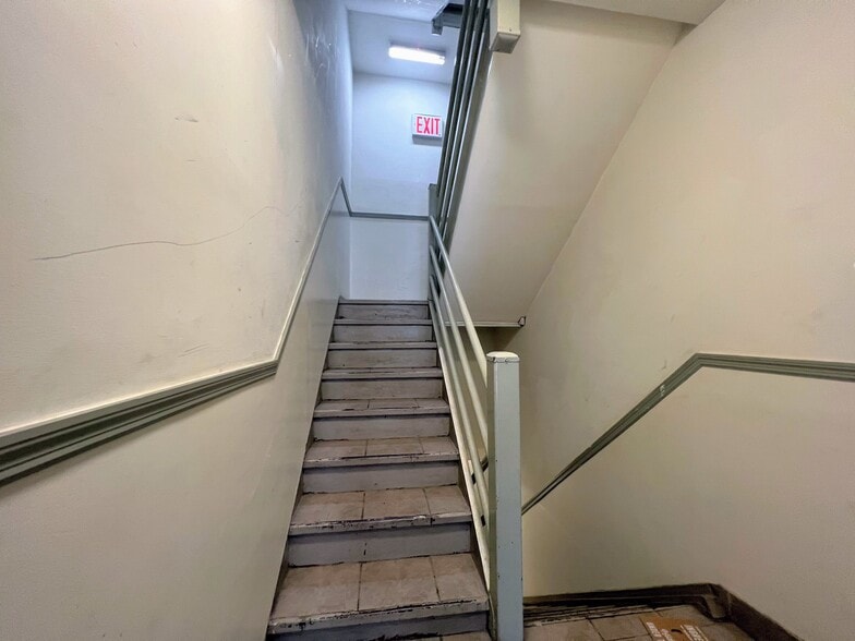 More Photos Of 1095 Bedford Ave, Brooklyn Apartments For Sale