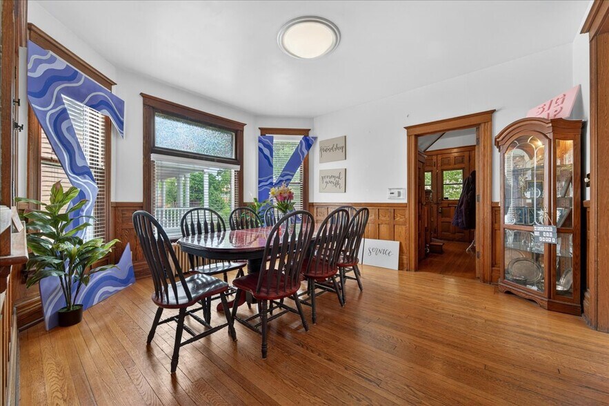 More Photos Of 415 W Forest Ave, Ypsilanti Sorority Fraternity House For Sale