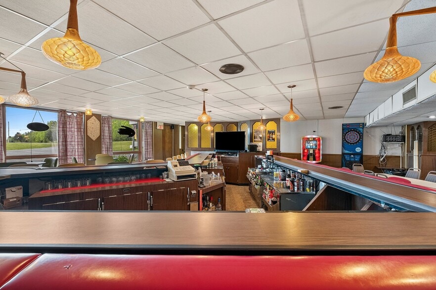 More Photos Of W11466 US Hwy 8, Dunbar Restaurant For Sale