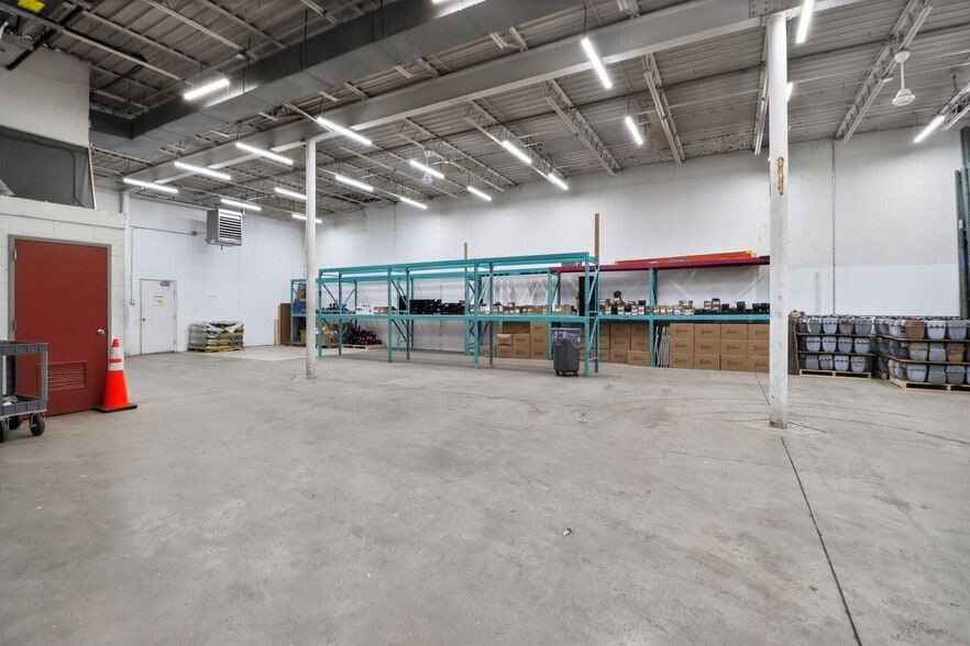More Photos Of 2620 E 165th St, Hammond Warehouse For Sale