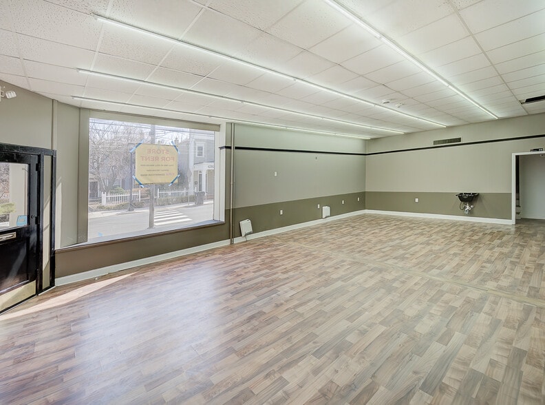 More Photos Of 125 Main St, Flemington Multifamily For Sale
