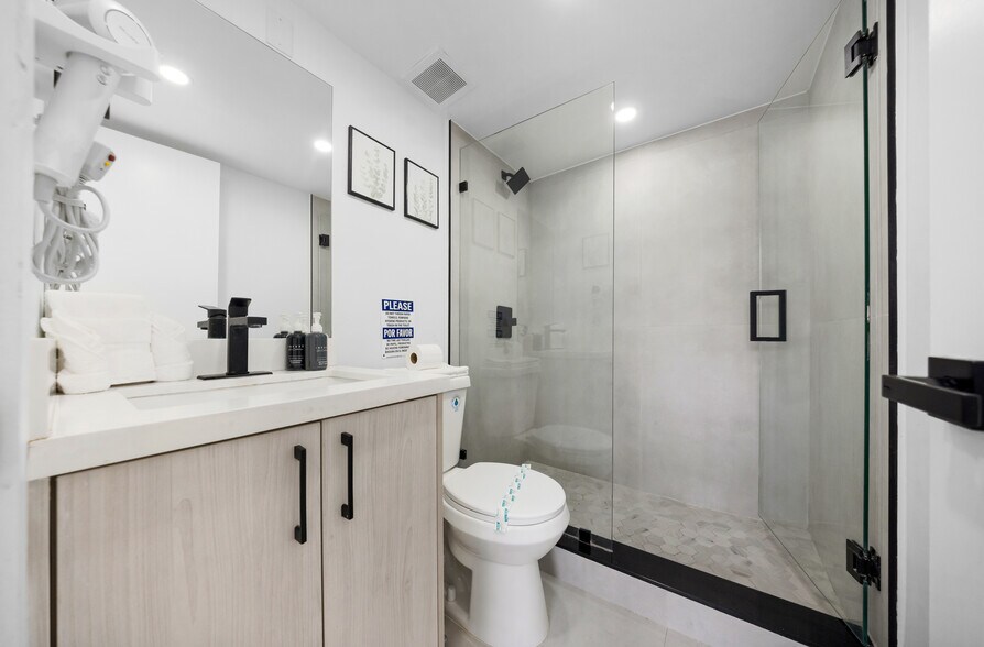More Photos Of 727 Collins Ave, Miami Beach Apartments For Sale