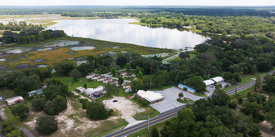 Primary Photo Of 00 E Highway 25, Ocklawaha Manufactured Housing Mobile Home Park For Sale