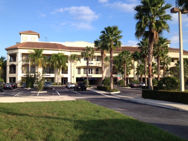 More Photos Of 4290 Professional Center Dr, Palm Beach Gardens Office For Lease