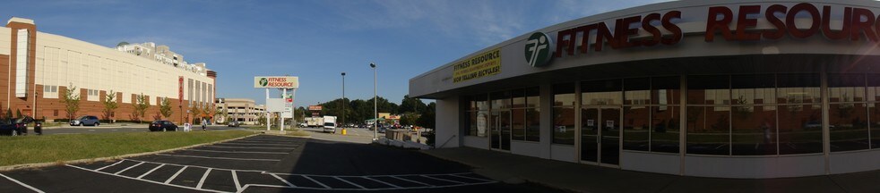 More Photos Of 2285 Forest Dr, Annapolis Freestanding For Lease