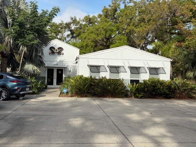 Primary Photo Of 510 7th St, Bradenton Freestanding For Sale
