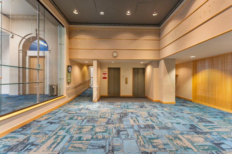 More Photos Of 1 W Market St, Corning Office For Lease