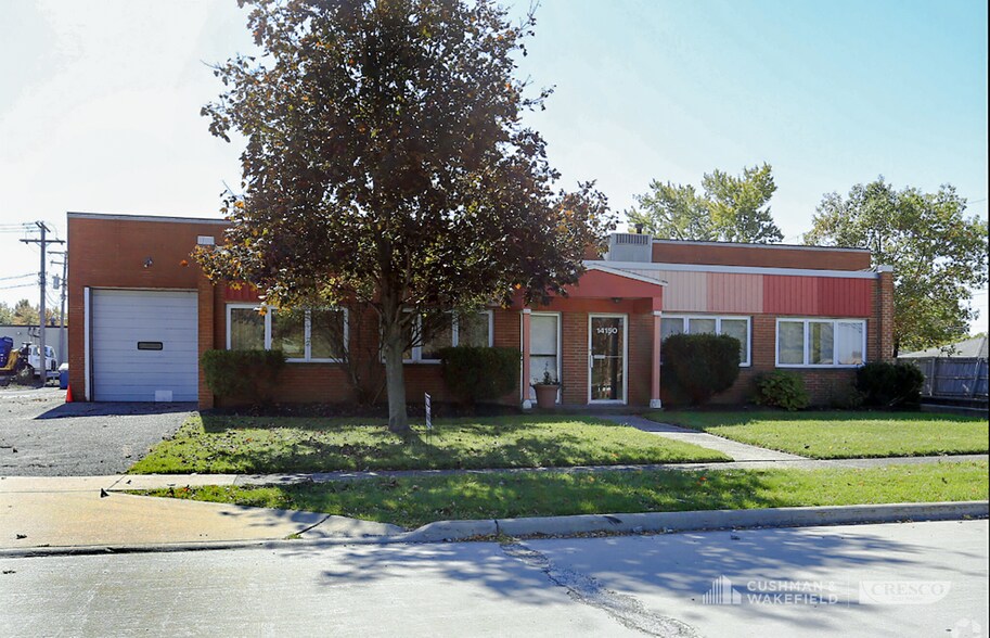 Primary Photo Of 14150 Industrial Ave N, Maple Heights Warehouse For Sale