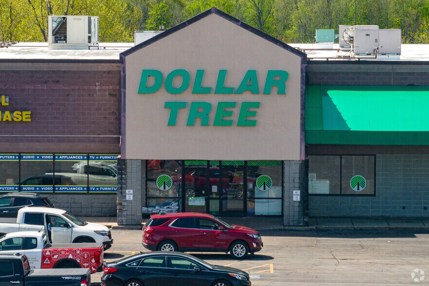 More Photos Of 3031-3035 East Ave, Central Square General Retail For Lease