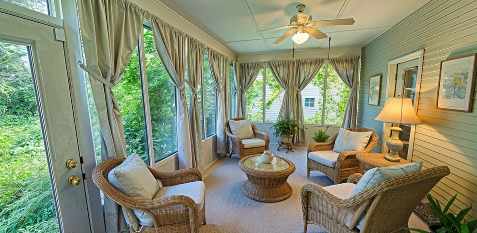 More Photos Of 401 Edgemoor Rd, Wilmington Specialty For Sale