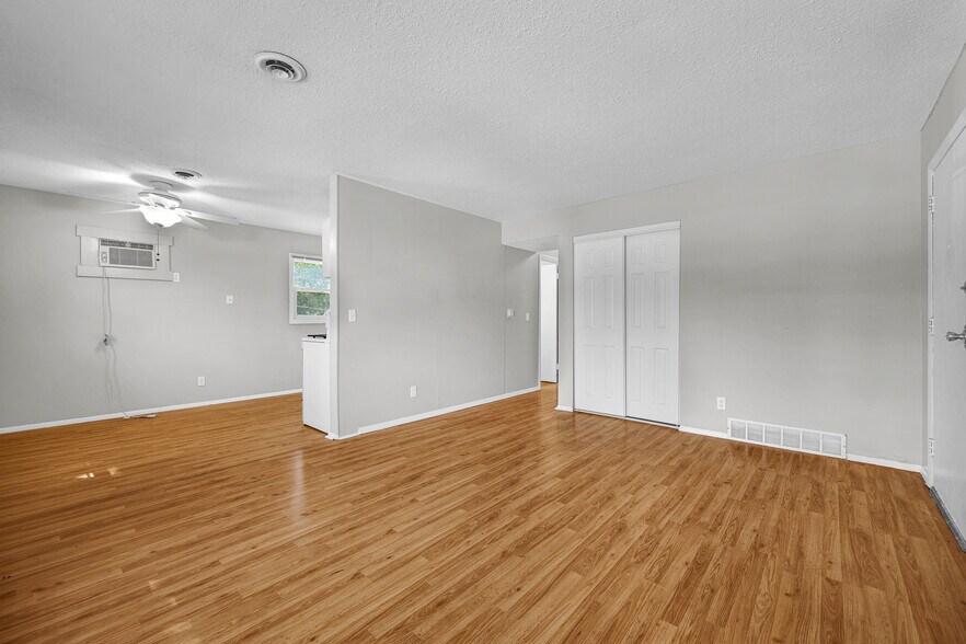 More Photos Of 3570 Kimberly Downs Rd, Davenport Apartments For Sale