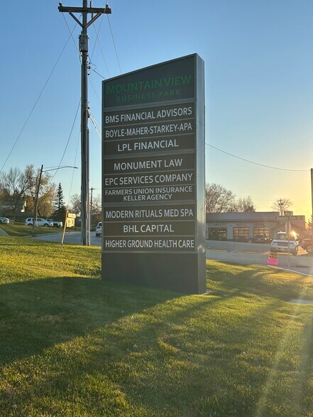 More Photos Of 2201 Jackson Blvd, Rapid City Office For Lease