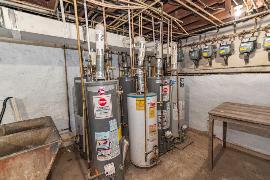 More Photos Of 1605 Homestead St, Baltimore Apartments For Sale