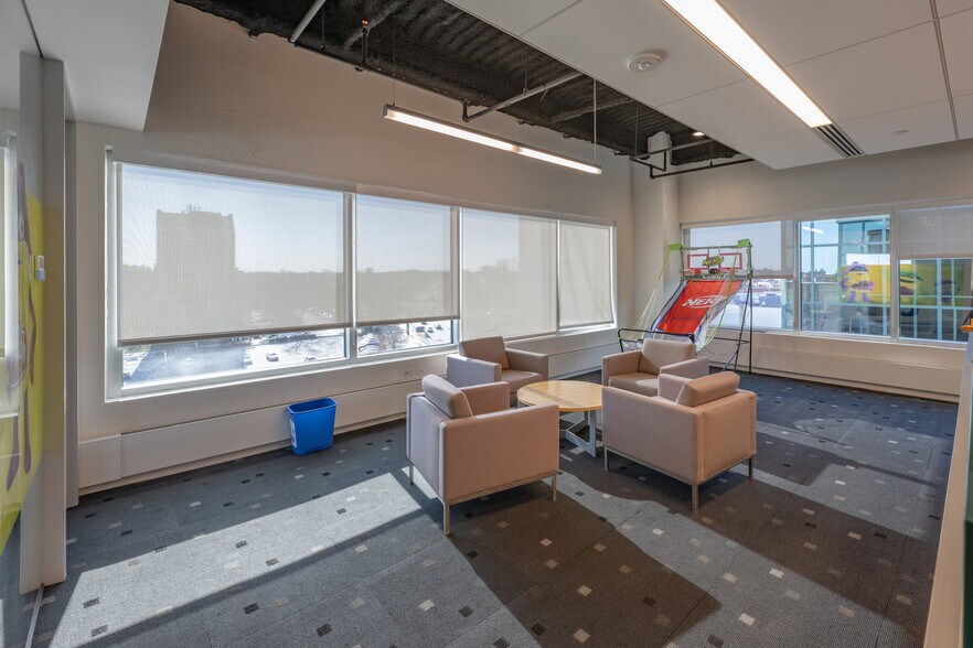 More Photos Of 15 LaSalle Sq, Providence Office For Lease