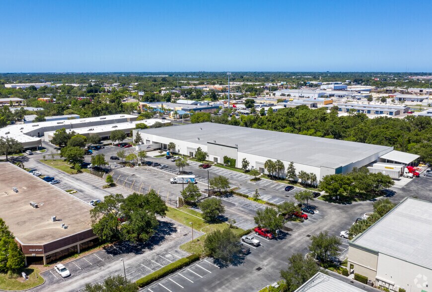 More Photos Of 2000 Tall Pines Dr, Largo Manufacturing For Lease