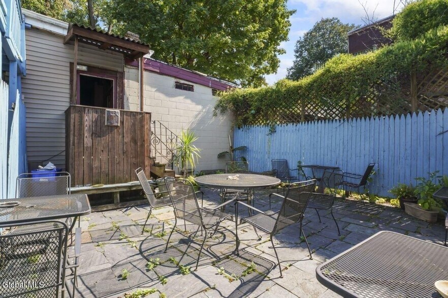 More Photos Of , Albany Unknown For Sale