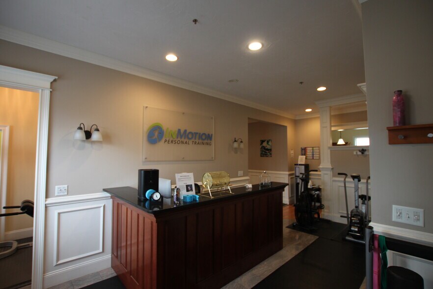 More Photos Of 307 Grafton St, Shrewsbury Office For Lease