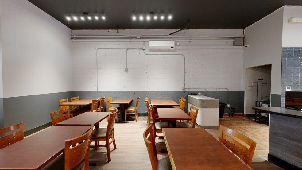 More Photos Of 355-357 Grand Ave, Oakland Storefront Retail Office For Lease