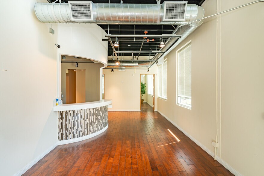 More Photos Of 8949 Irvine Center Dr, Irvine Office For Sale