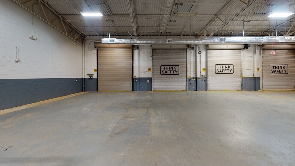 More Photos Of 7001 Pinecrest Rd, Raleigh Office For Lease