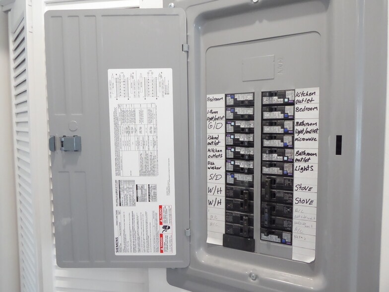 More Photos Of 1000 7th St, Miami Beach Apartments For Sale