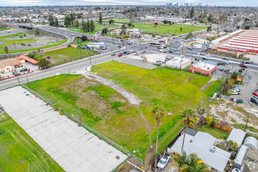 More Photos Of 3890 Fruitridge Rd, Sacramento Land For Sale