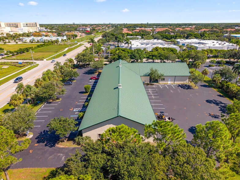 More Photos Of 13861 Plantation Rd, Fort Myers Office For Sale